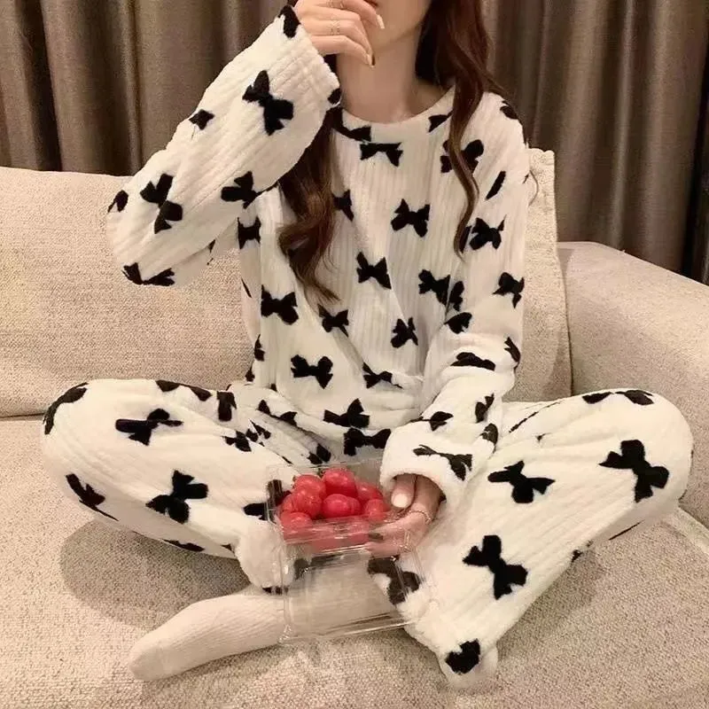 2pcs Women's Fall Winter Warm Pajamas Sets Coral Long Sleeve Cute Cartoon Bear Sleepwear Nightclothes