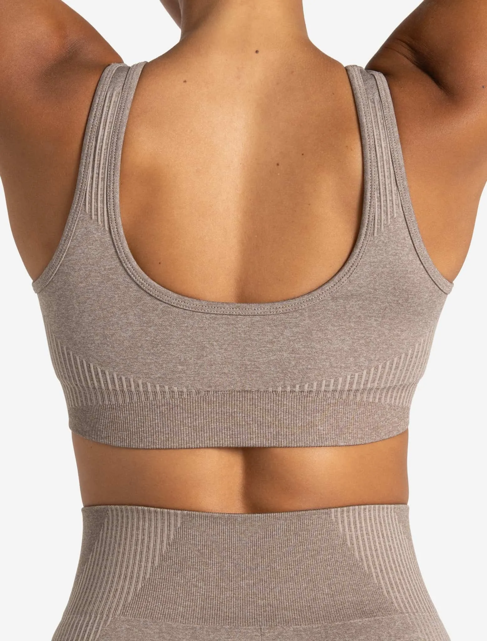 ADAPT 2.0 Seamless Sports Bra - Fawn