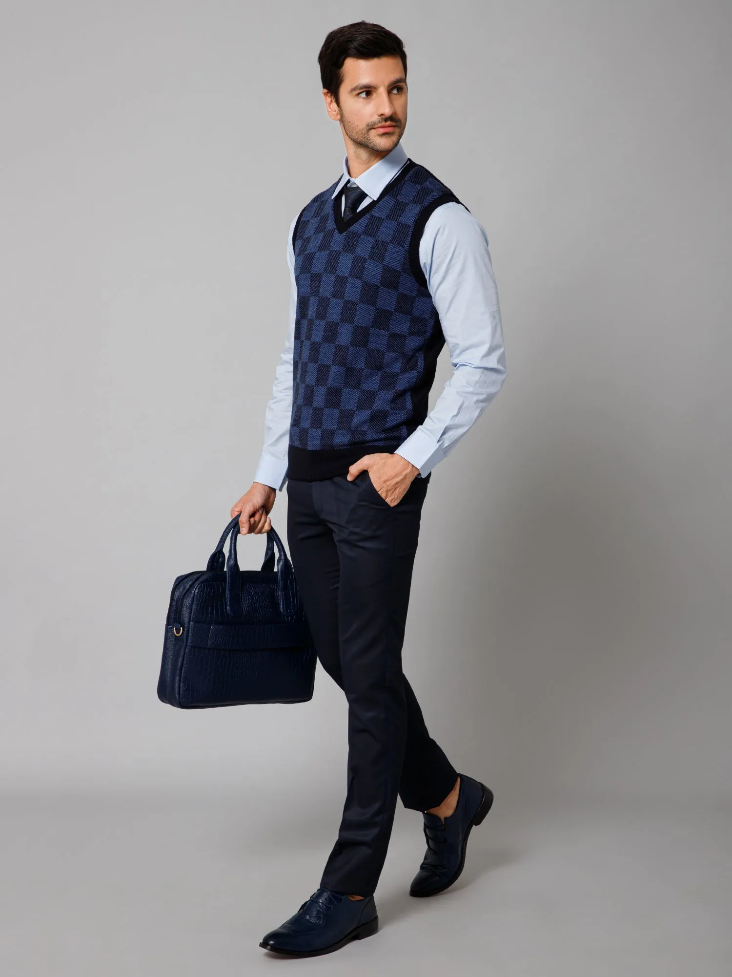 Checkered Navy Blue Sleeveless V Neck Regular Fit Casual Sweater for Men