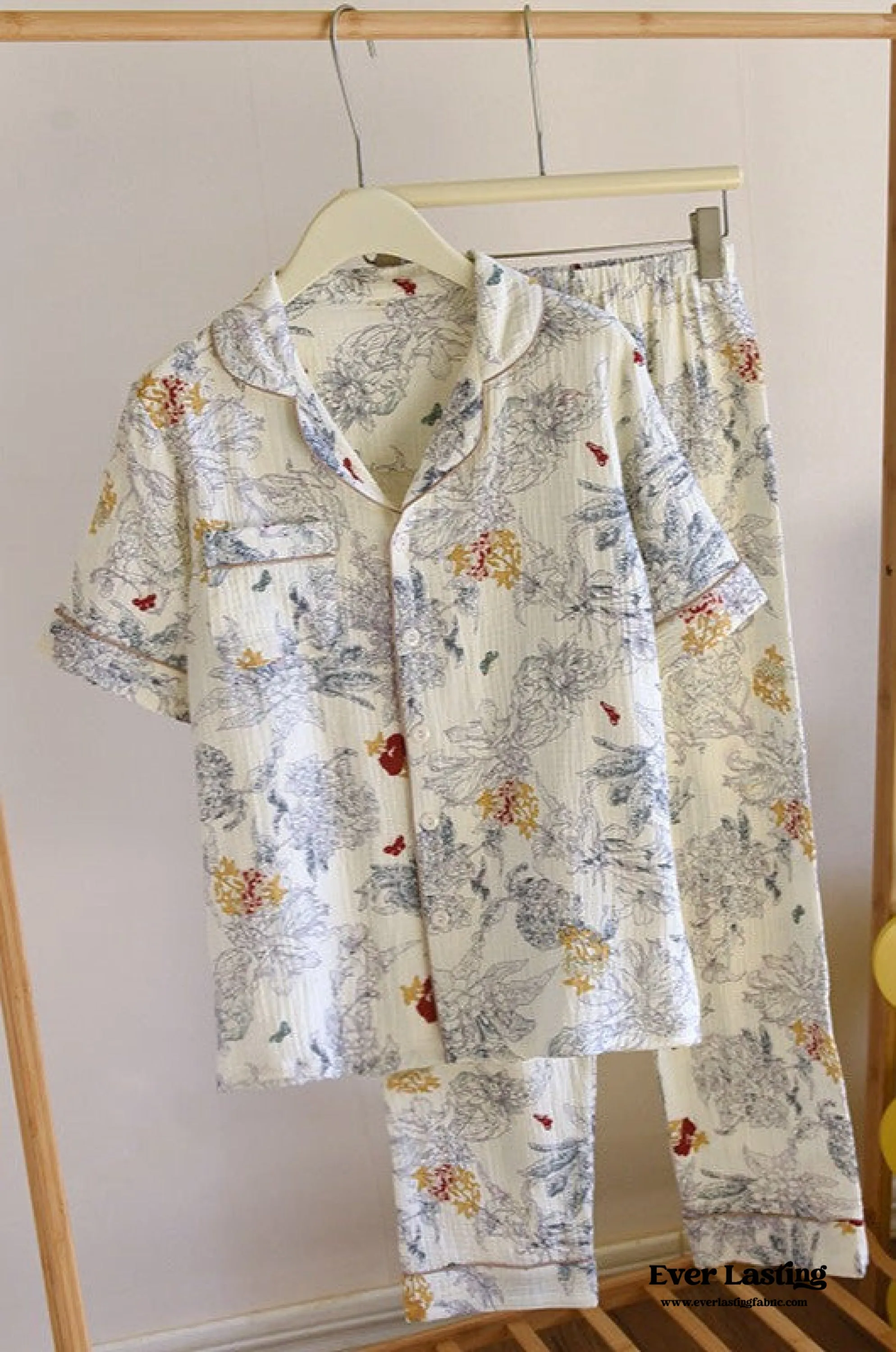 Floral Garden Short Sleeves and Pants Cotton Pajama Set / Blue