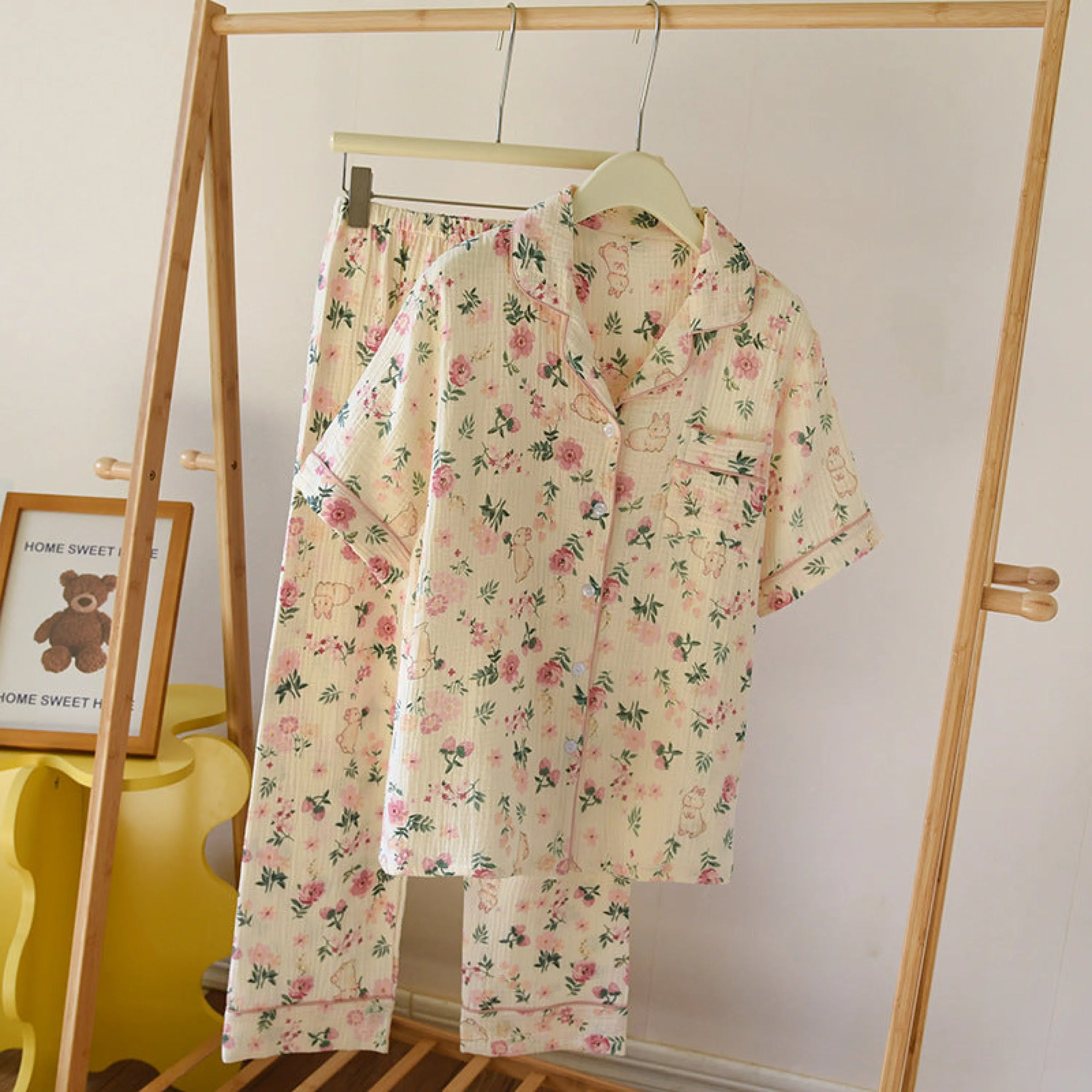 Floral Garden Short Sleeves and Pants Cotton Pajama Set / Blue