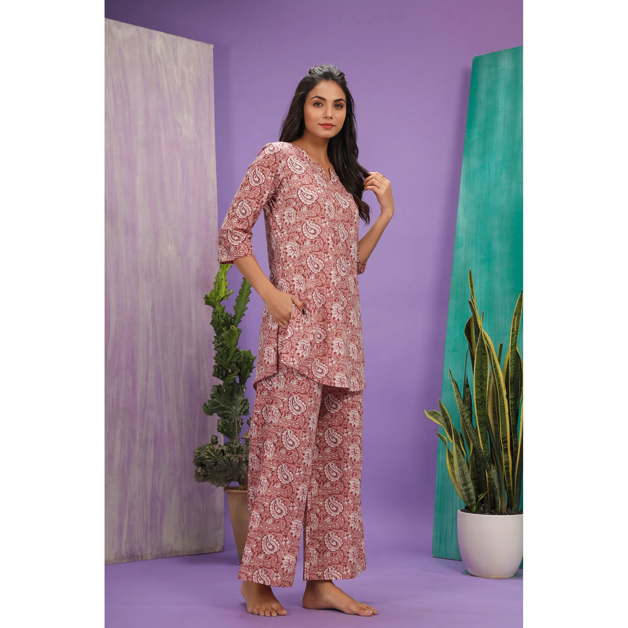 Gul Bano Jaal On Loungewear Top Set