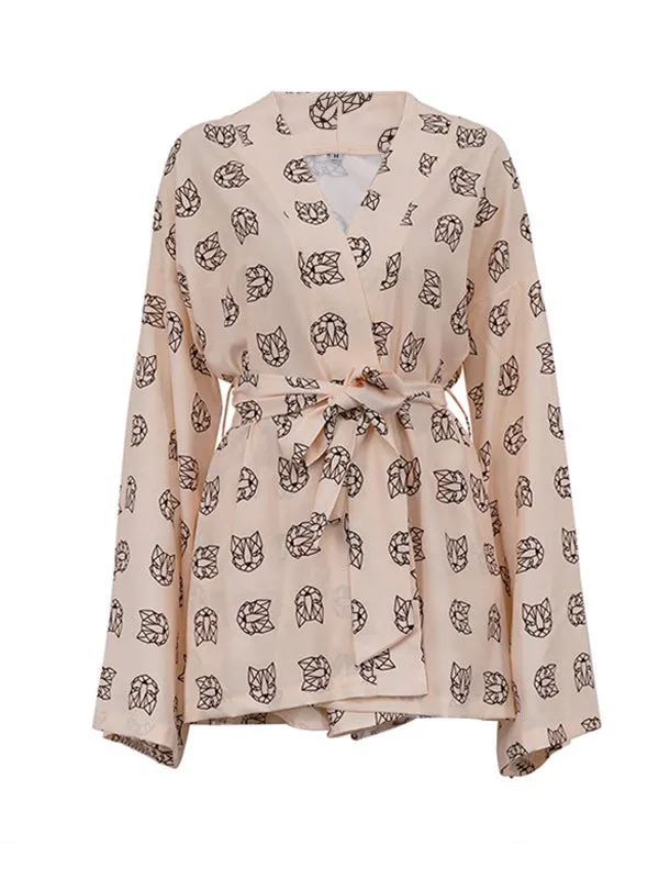 Loose  Printed  Long Sleeves Tied Waist Robes   High-Waisted Short Bottom Robes Pajama Sets