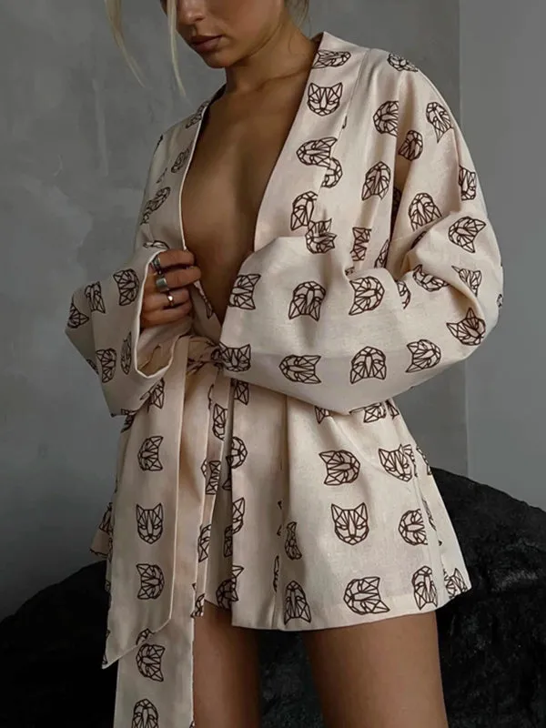 Loose  Printed  Long Sleeves Tied Waist Robes   High-Waisted Short Bottom Robes Pajama Sets