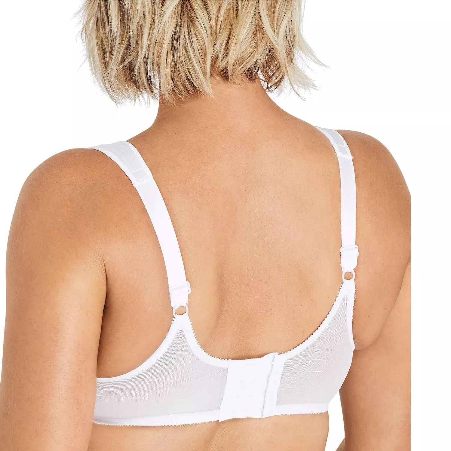 Minimizing bra for a full figure Bali Satin Tracings 3562 Bali