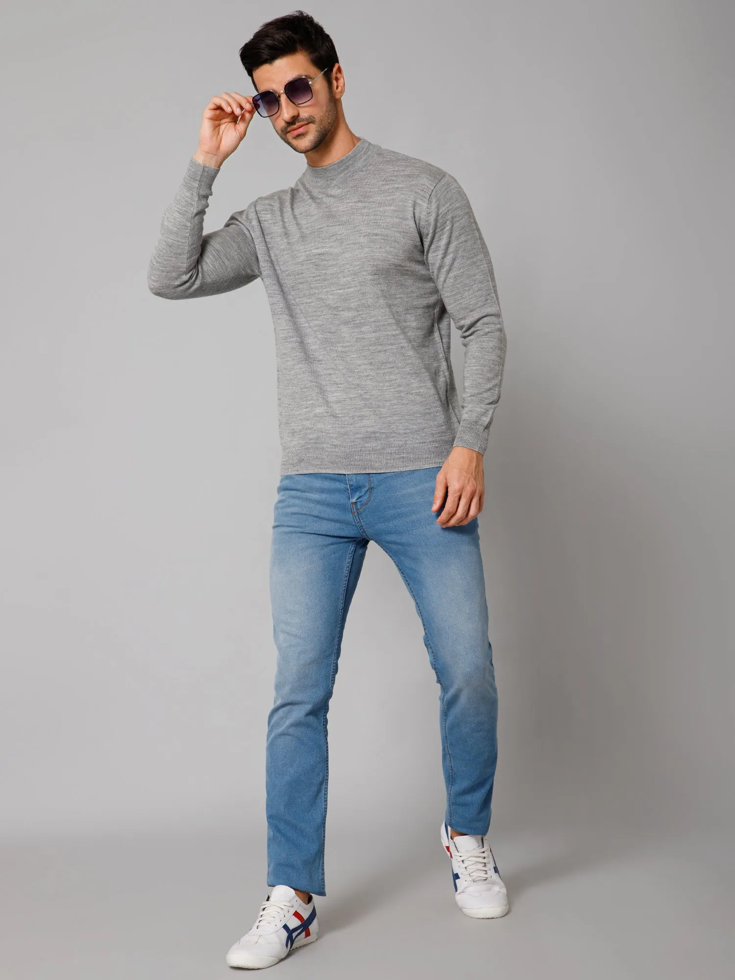 Solid Grey Full Sleeves Round Neck Regular Fit Casual Sweater for Men