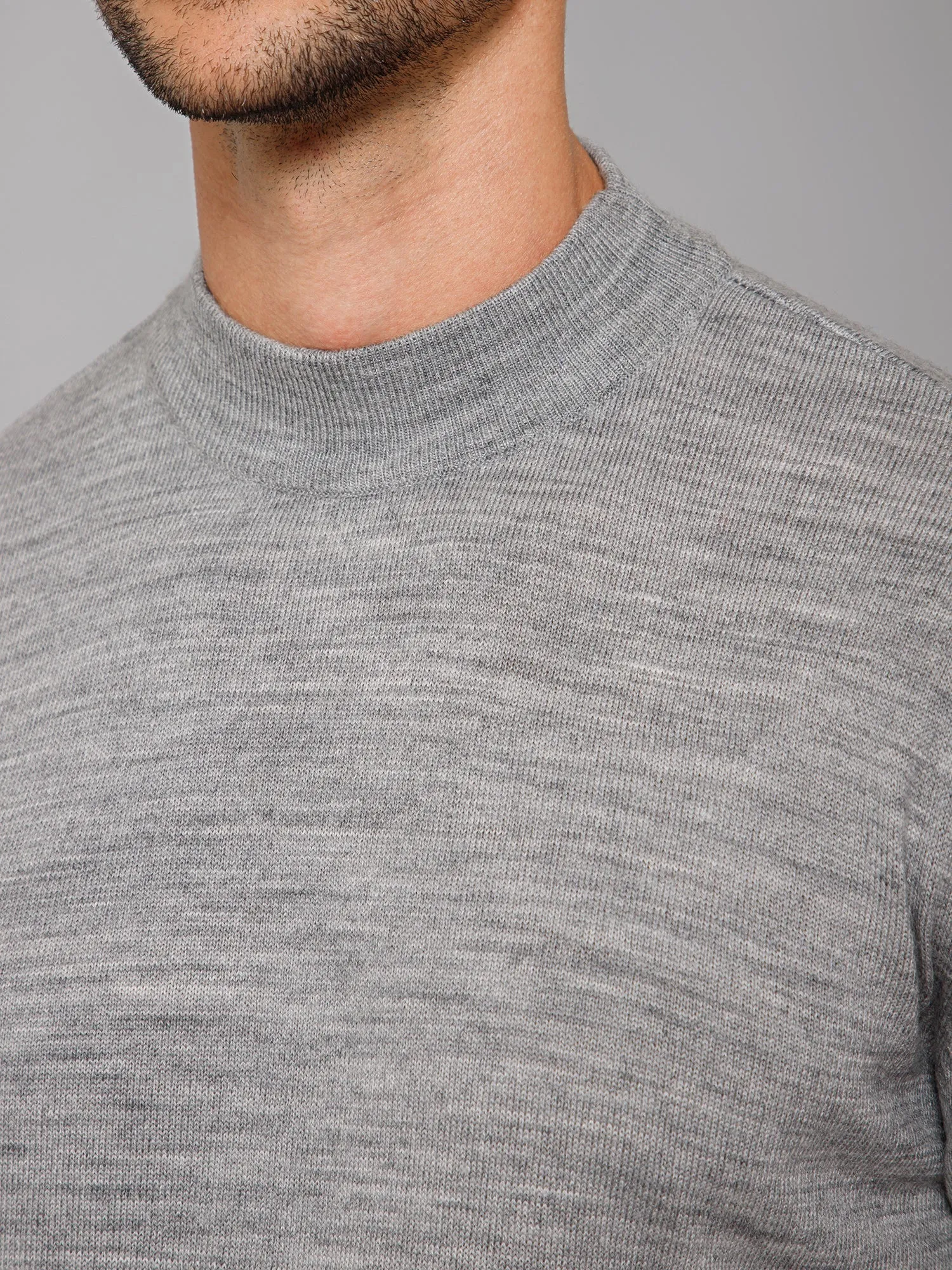 Solid Grey Full Sleeves Round Neck Regular Fit Casual Sweater for Men