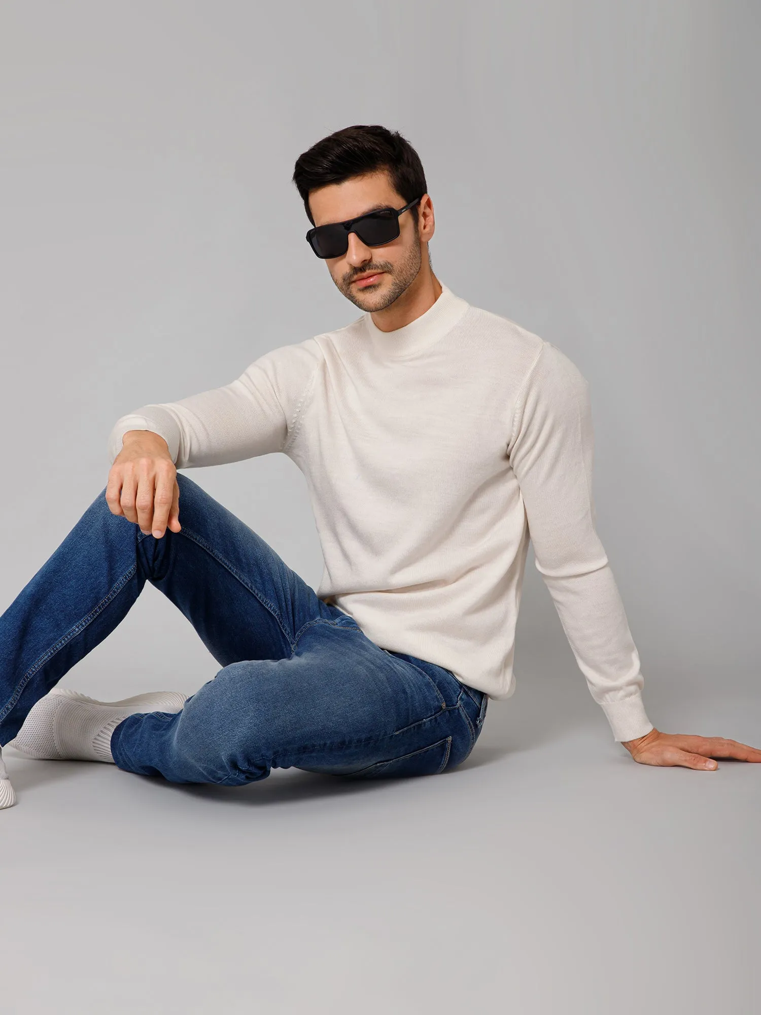 Solid Off White Full Sleeves Round Neck Regular Fit Casual Sweater for Men