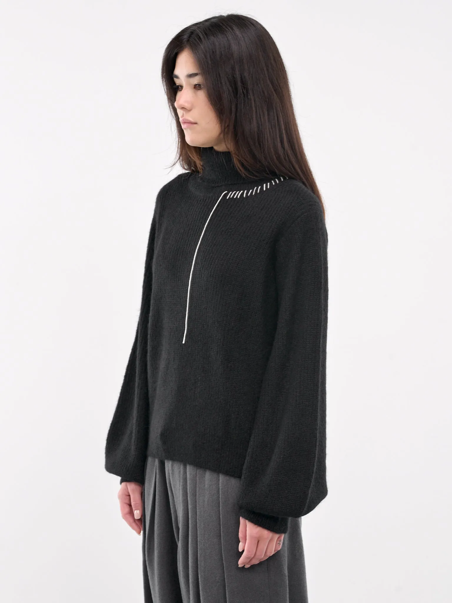 Turtleneck Puff Sleeve Sweater (FO-K06-192-BLACK)