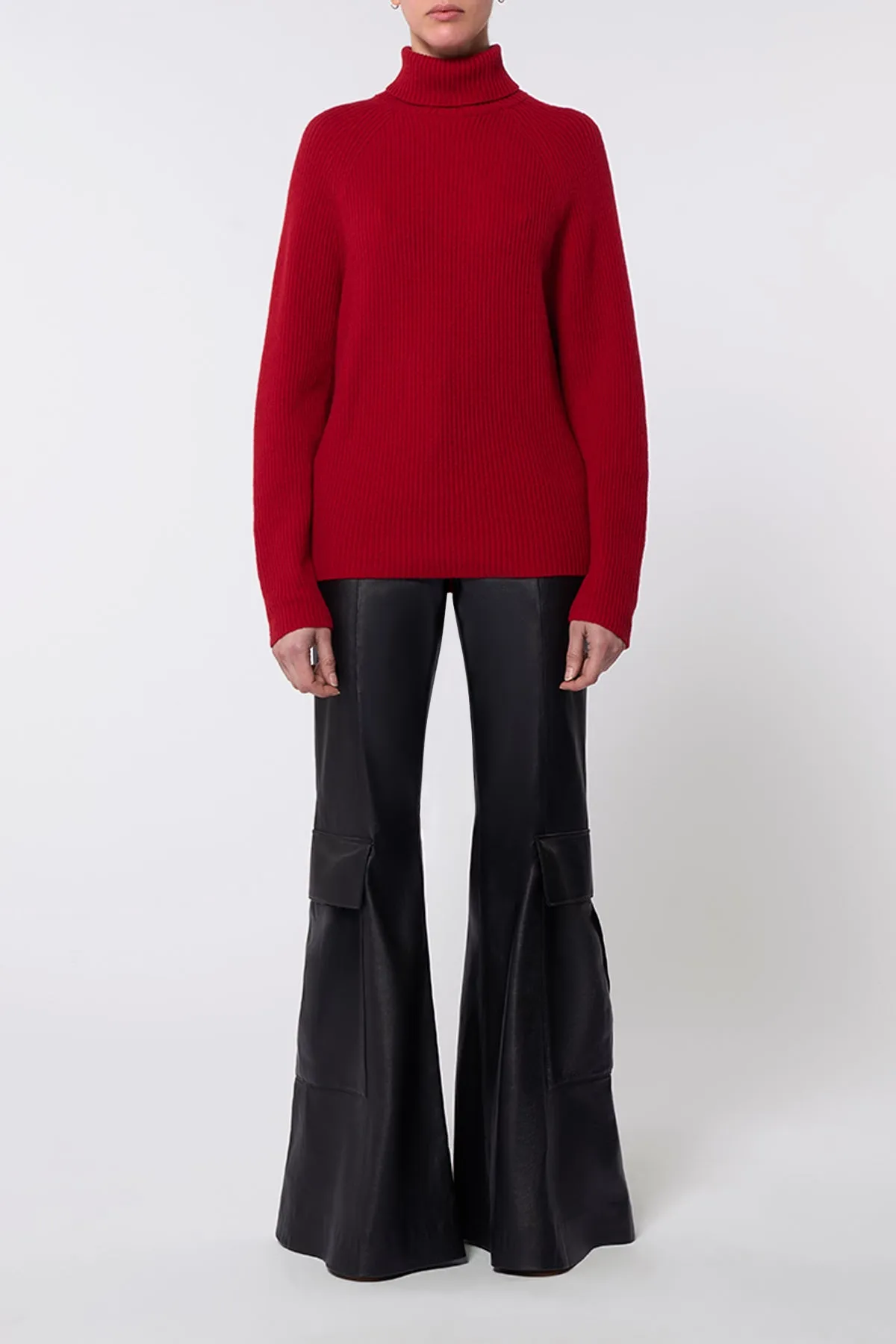 Wigman Knit Turtleneck Sweater in Scarlet Red Cashmere